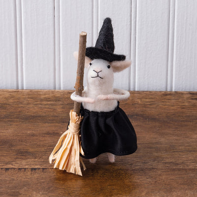 💙 Witch Mouse With Broom Felt Critter