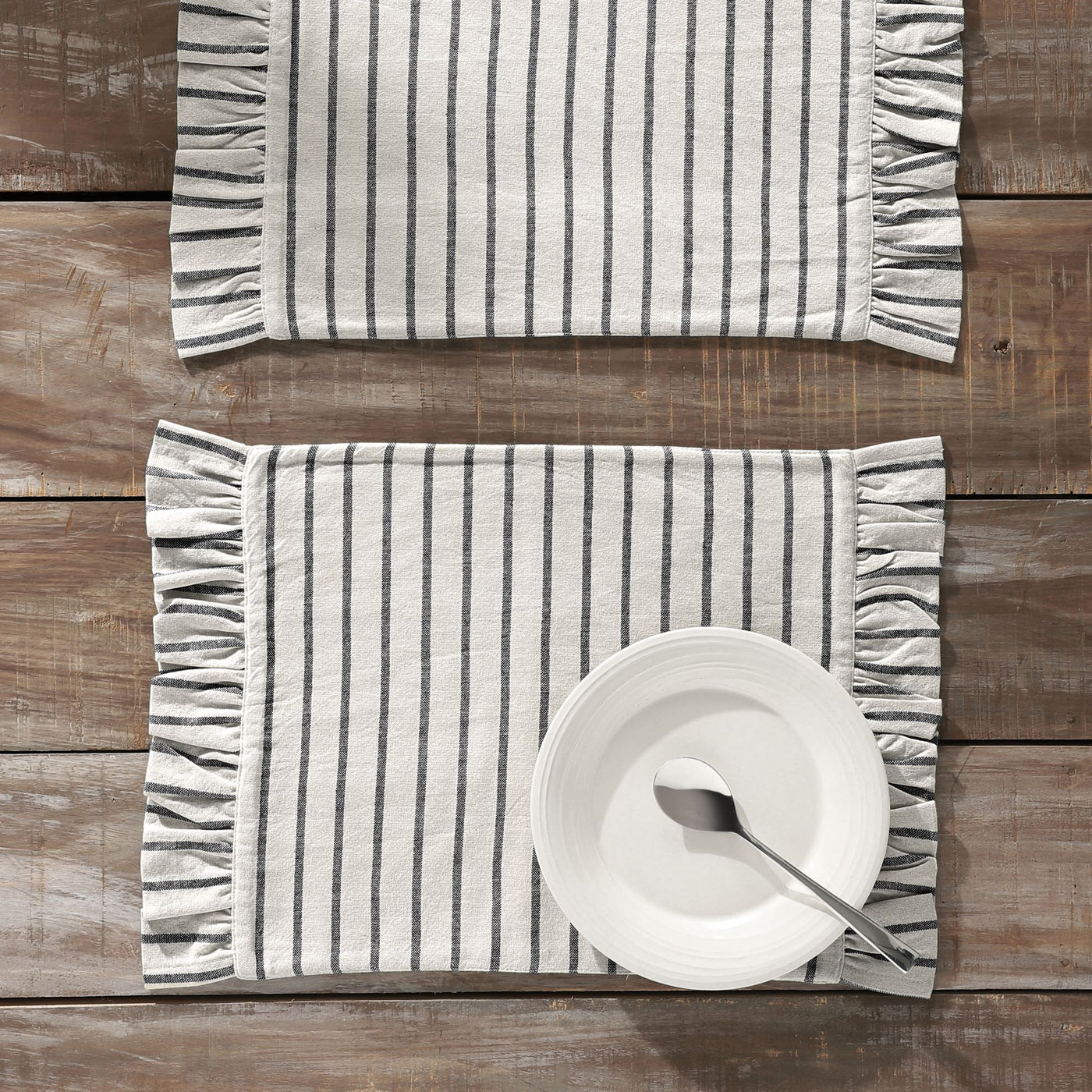 Set of 2 Kaila Ticking Stripe Ruffled Placemats