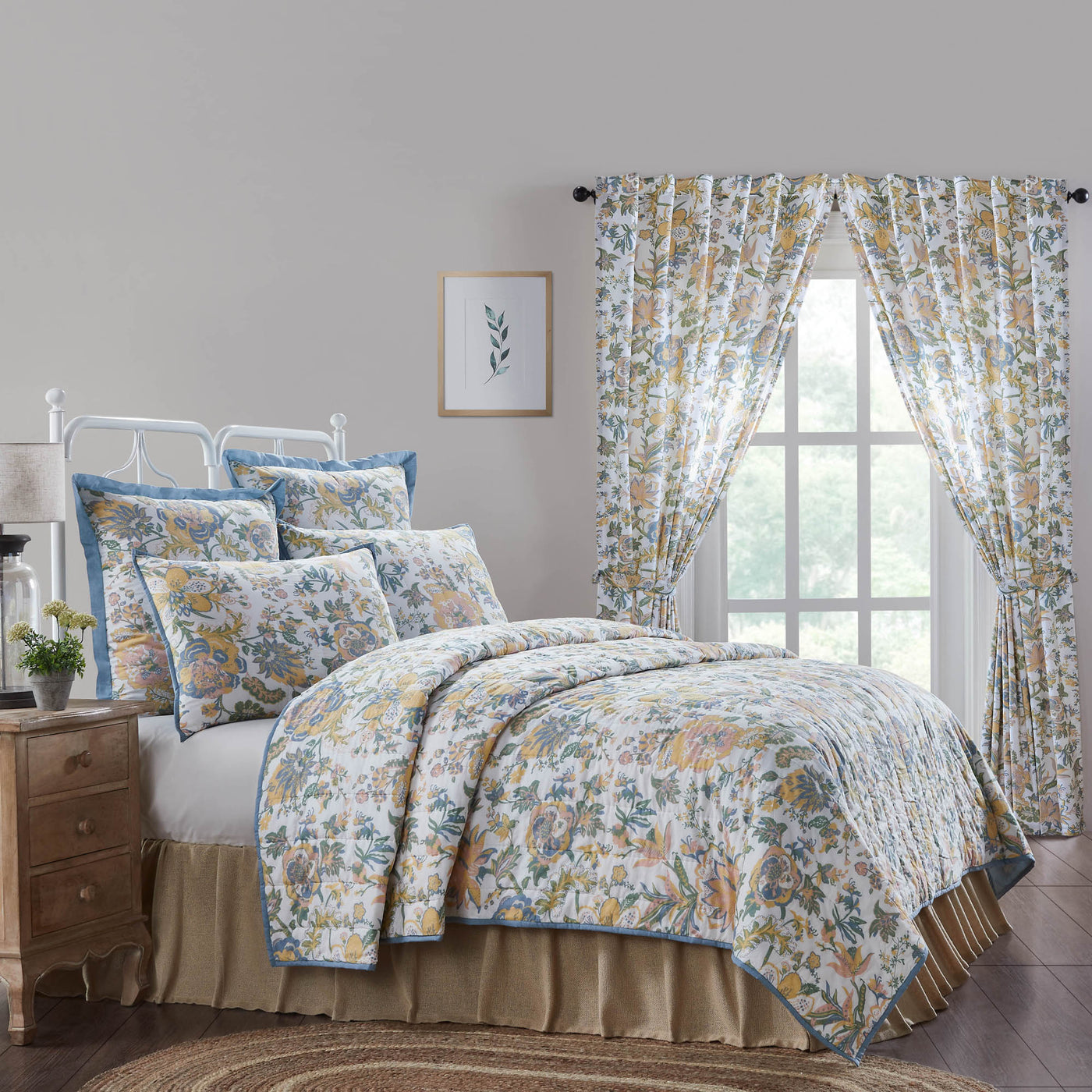 Wilder Luxury King Quilt Pastel Floral Design