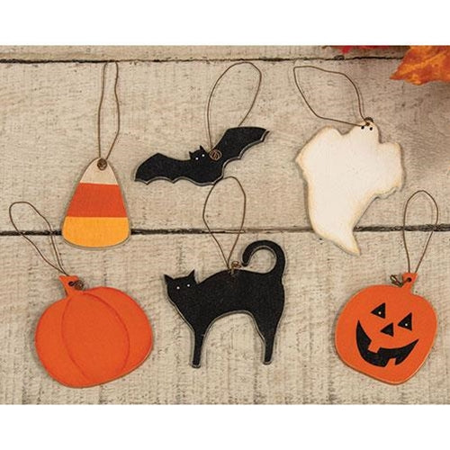 💙 Set of 6 Mini Halloween Wooden Ornaments