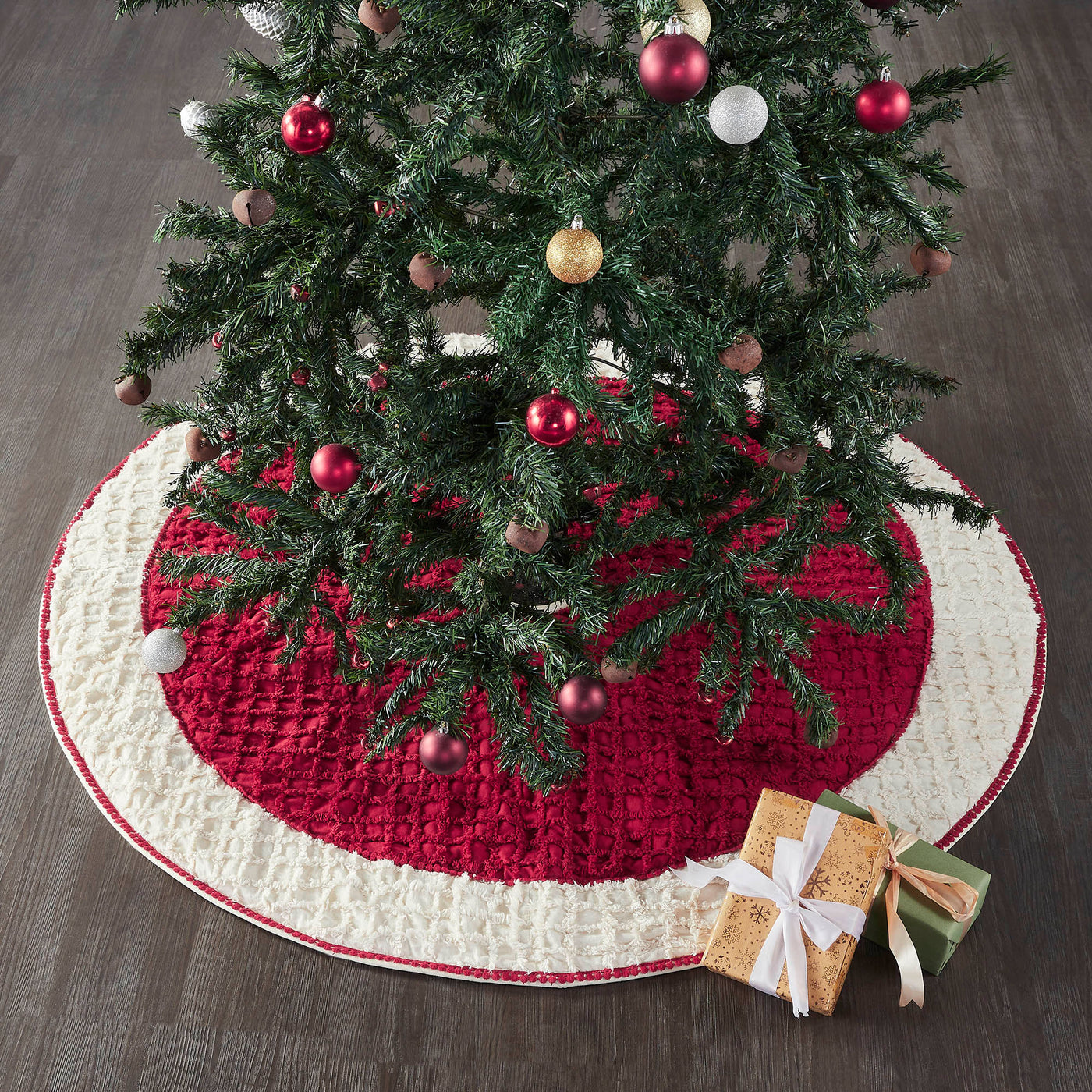 Kringle Red and White Chenille 48" Diameter Christmas Tree Skirt