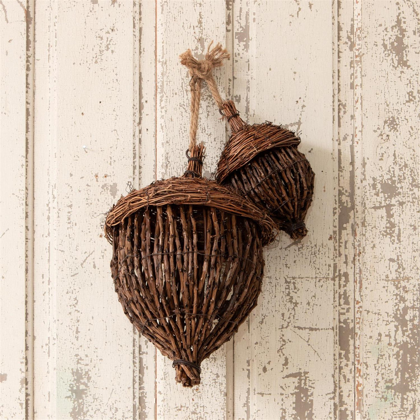 Hand-Woven Grapevine Decorative Acorns