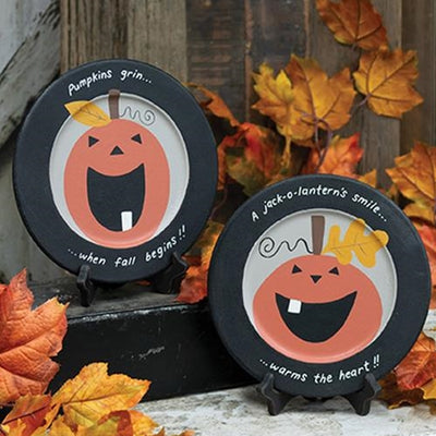 Set of 2 Pumpkins Grin 8.75" Decorative Plates