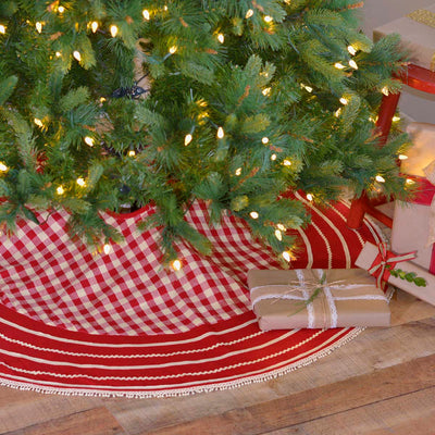 Gretchen Red and White Christmas Tree Skirt 48" Diameter