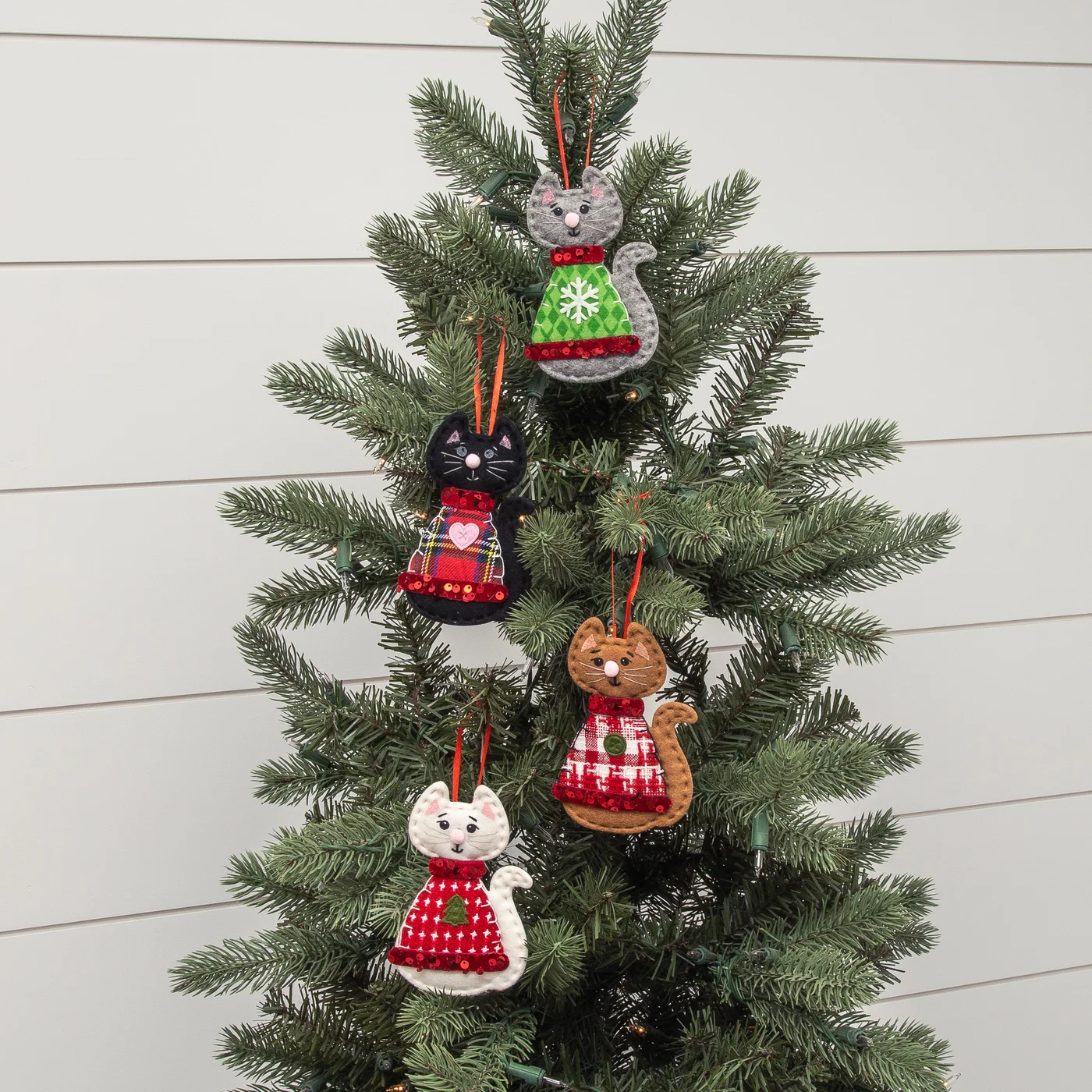 Set of 4 Felt Christmas Cat Ornaments