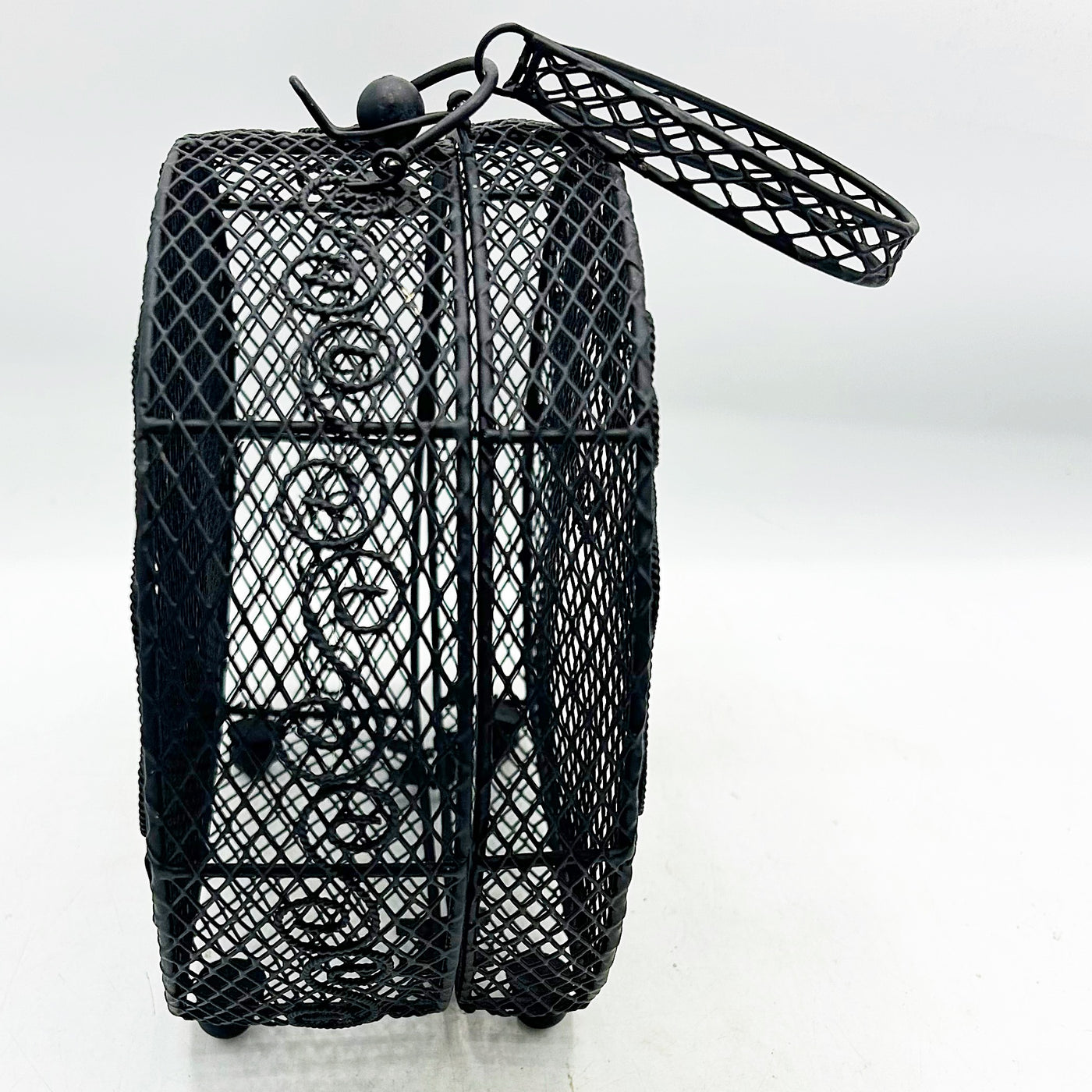 Black Metal Mesh Purse Shaped Container