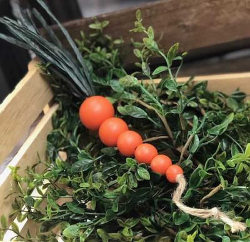 🫐 BLUEBERRY DAYS 🔥 Orange Bead Carrot 10" Rustic Decor