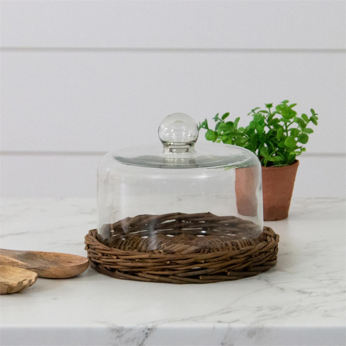 Glass Dome With Wicker Tray 8" Diameter