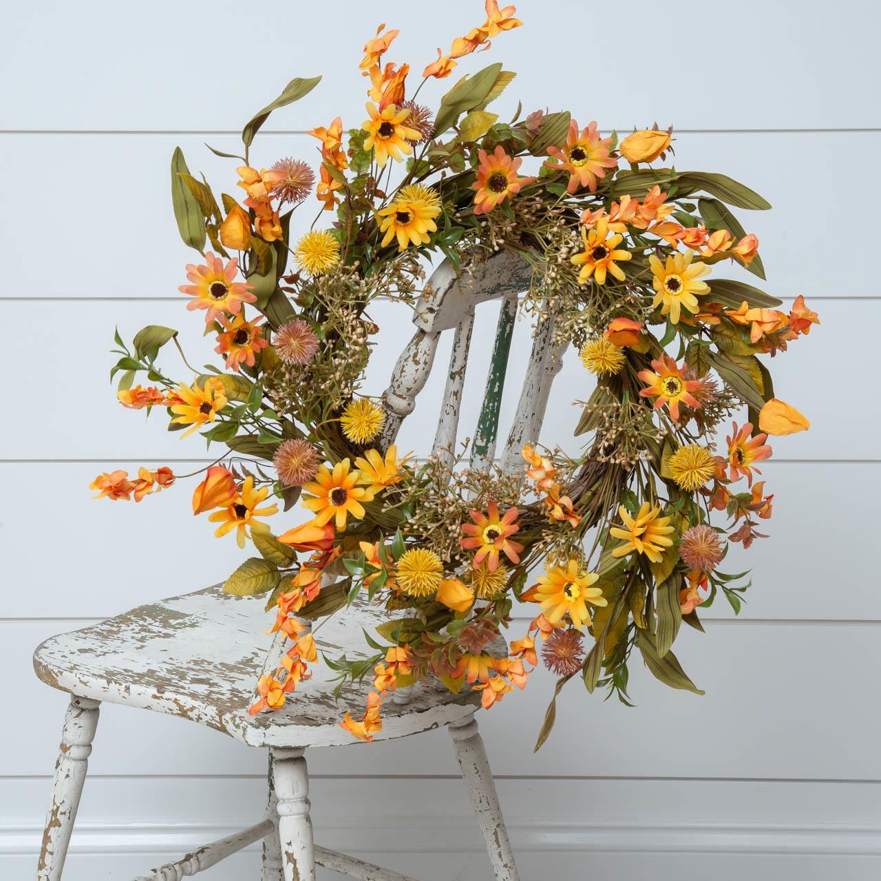 Fall Allium Pods and Daisies 21" Faux Floral Wreath