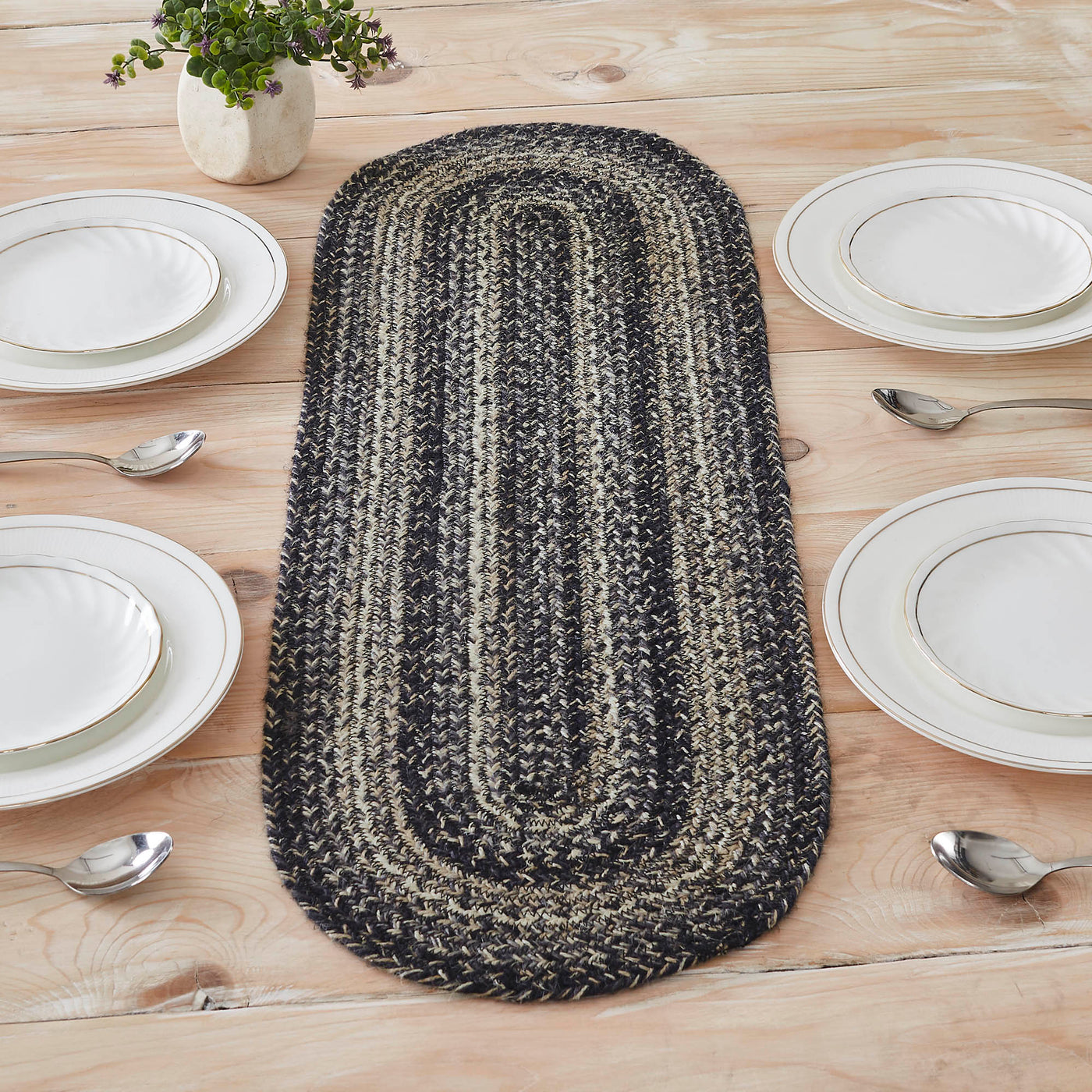 Sawyer Mill Black White 36" Jute Oval Table Runner