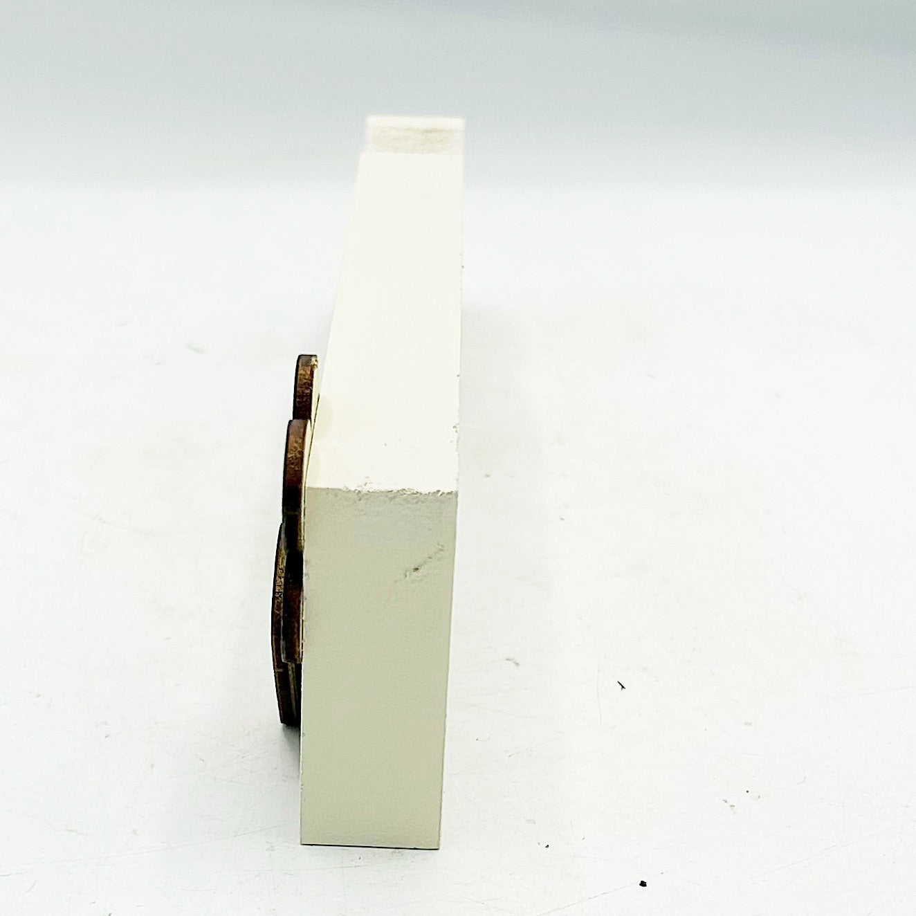 💙 Carrot Cottage Arrow Wooden Sitter Sign