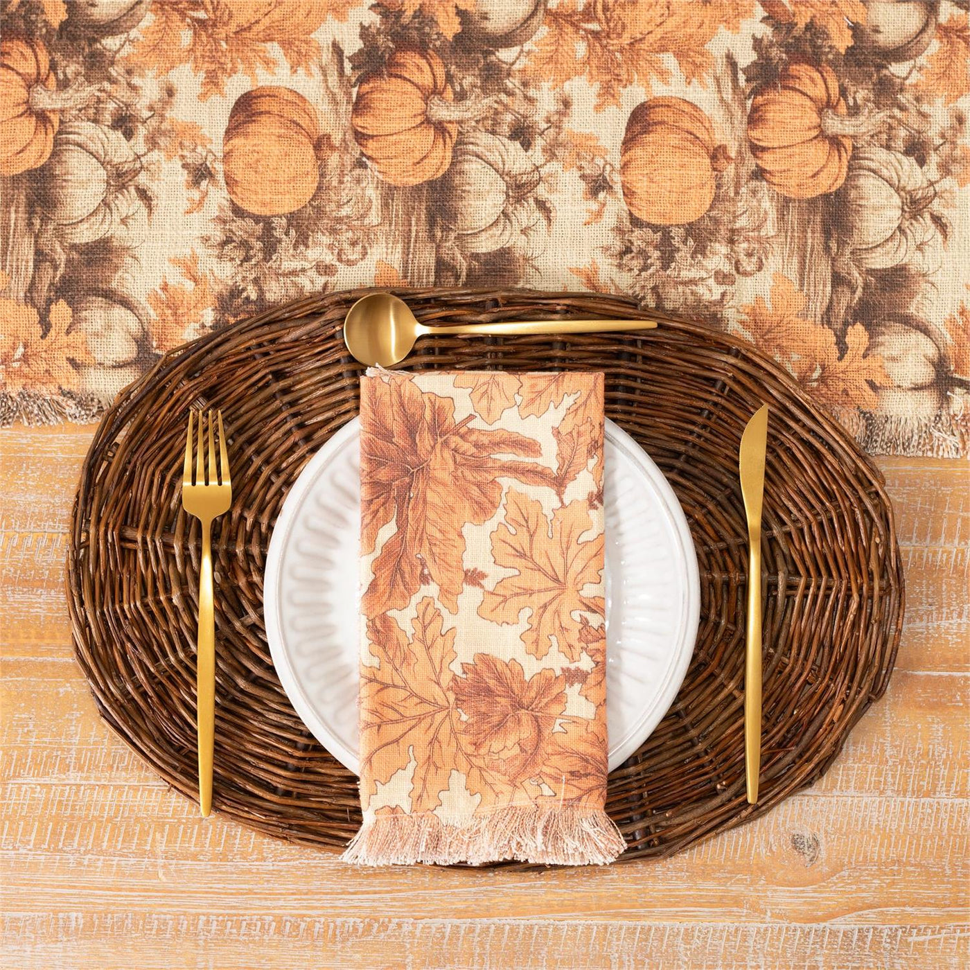 Set of 4 Leaf And Pumpkin Cloth Napkins
