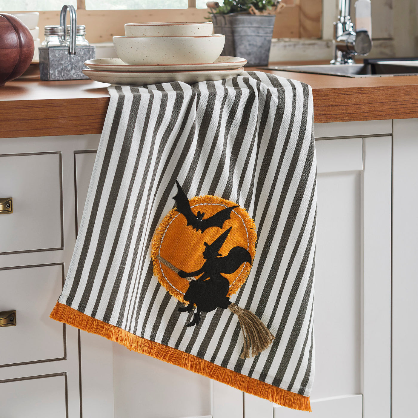 🧙‍♀️✨ 7 WITCHY DAYS DAY 1 Witching Hour Spooky Halloween Kitchen Dish Towel