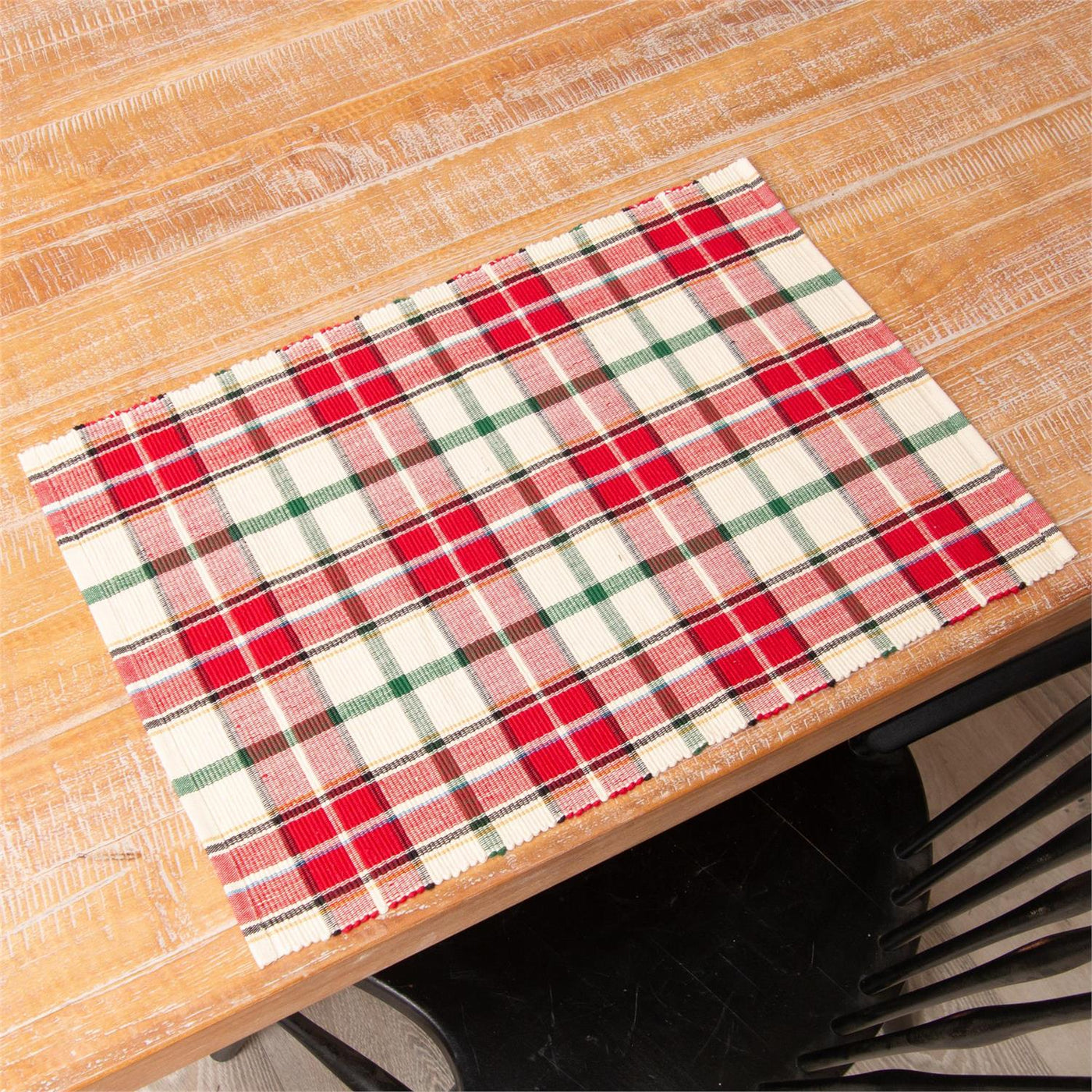 Set of 4 Red Christmas Plaid Placemats