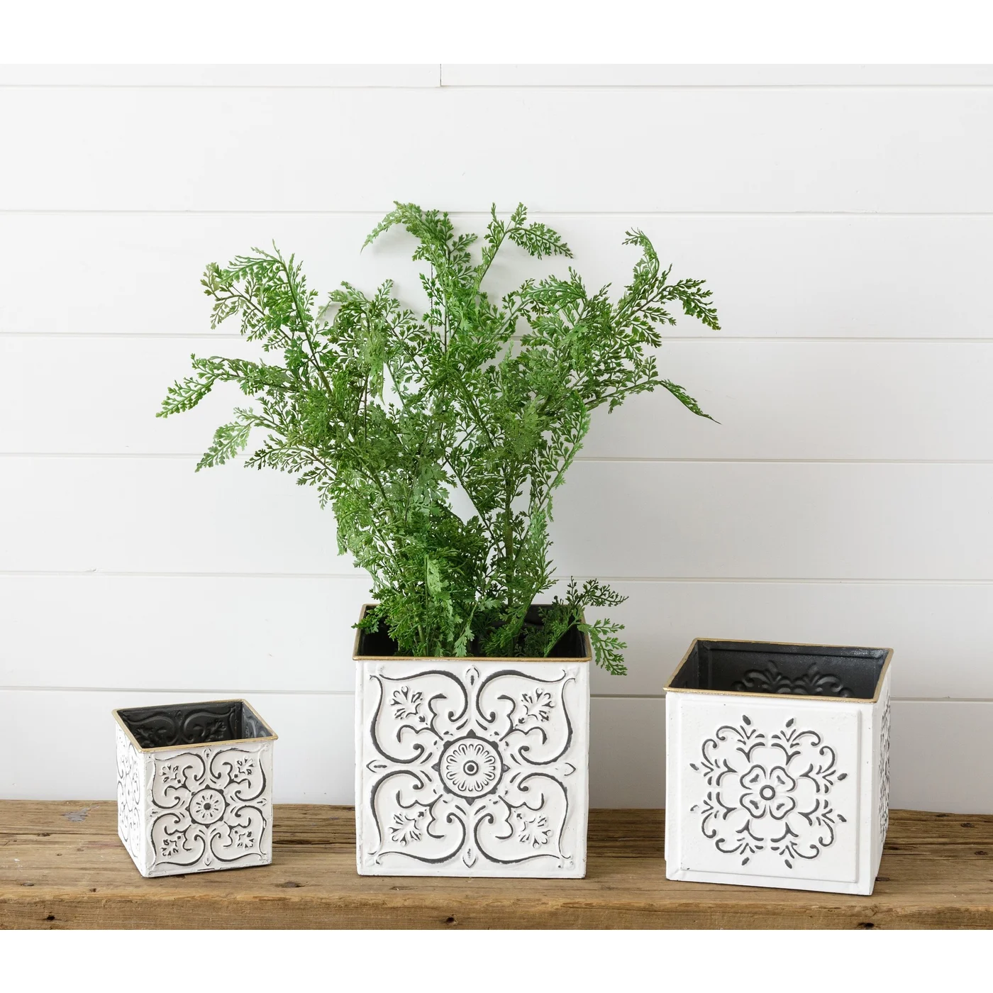 Set of 3 Cottage Distressed White Medallion Tile Containers