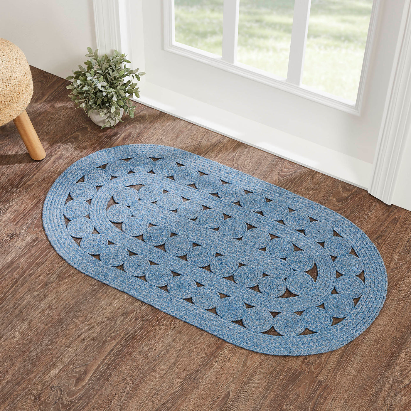 Celeste Blended Blue Indoor/Outdoor 48" Oval Rug