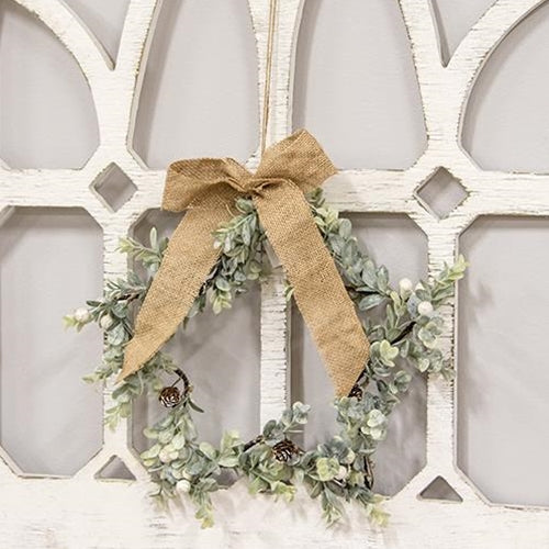 Holiday Ombre Boxwood Star Wreath 12" Faux Evergreens