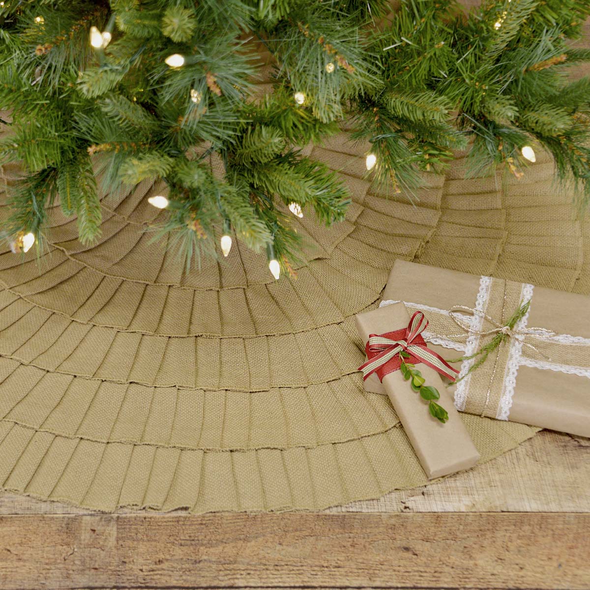 Festive Natural Burlap Ruffled Tree Skirt 48" diameter