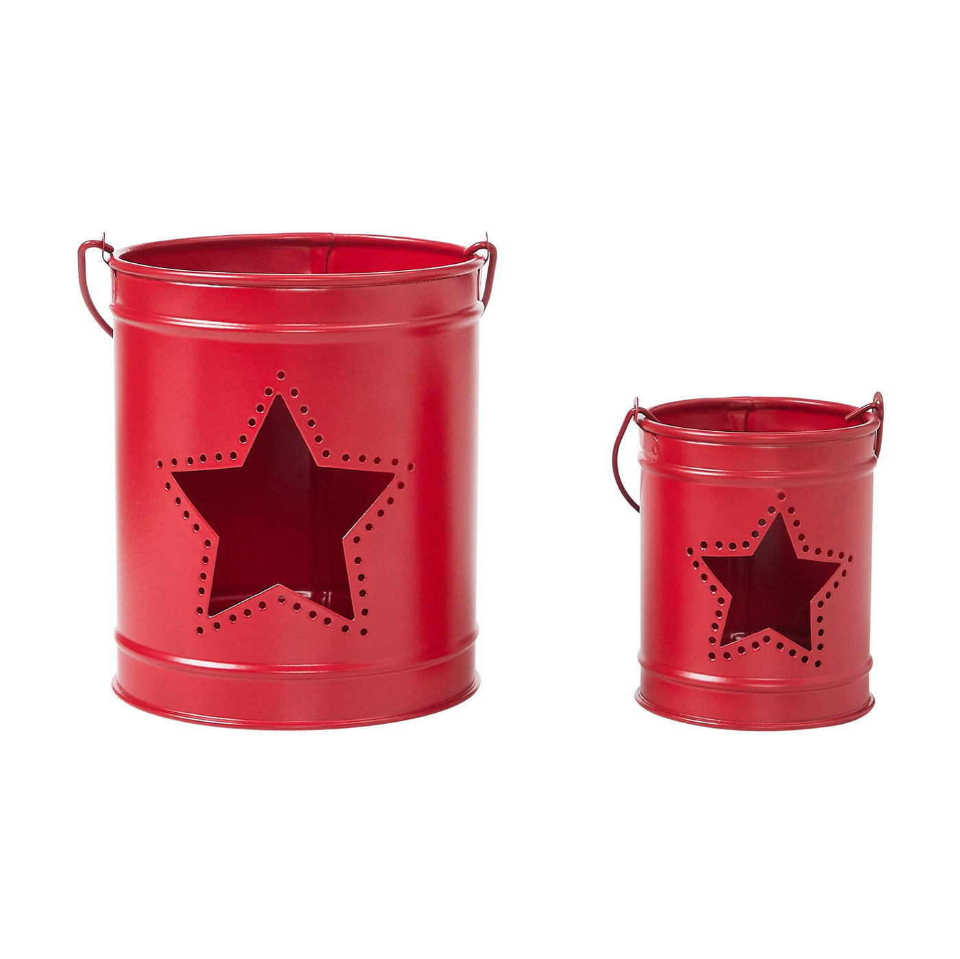 DAY 20 ❤️🫐 20 RED WHITE + BLUEBERRY DAYS Set of 2 Star Barn Red Metal Candle Holders