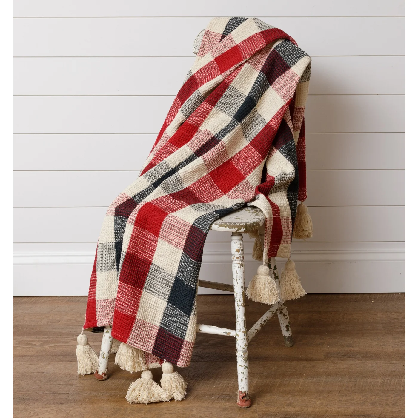 😊 WARM + COZY DAY 3 ✨ Red, White And Blue Checkered Throw