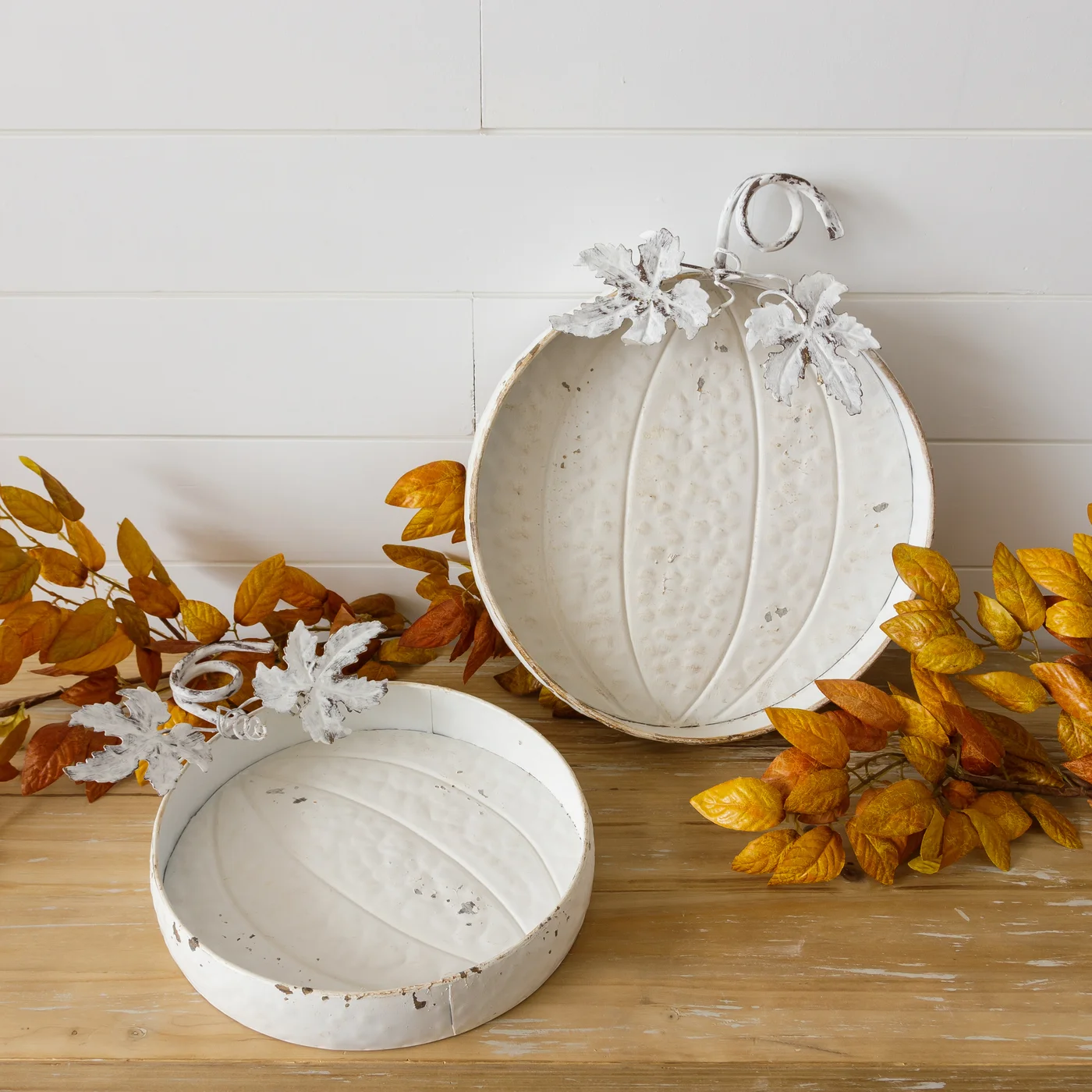 Set of 2 Pumpkin Shaped Distressed White Metal Trays