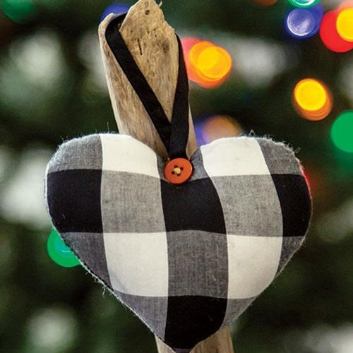 💙 Black & White Buffalo Check Heart Ornament