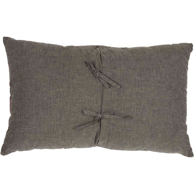 💙 Cumberland Moose Applique 22" Throw Pillow