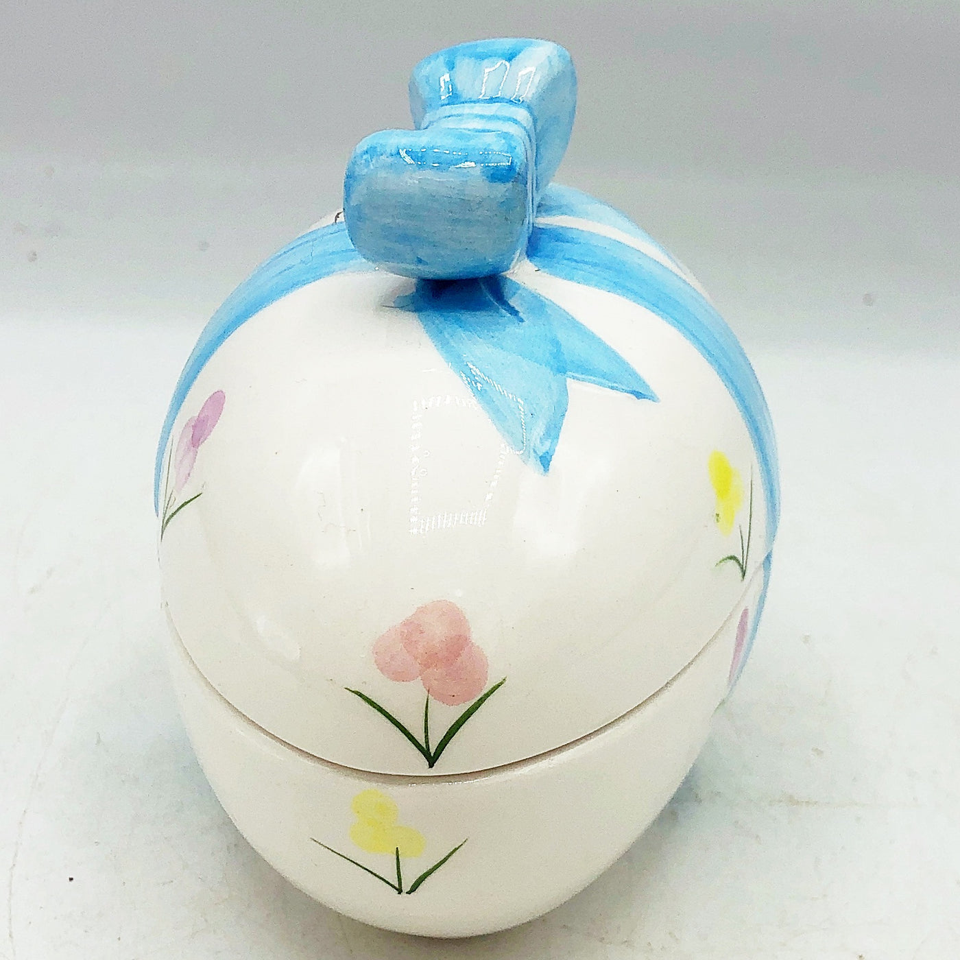 💙 Egg Shaped Trinket Box with Flowers and Blue Bow