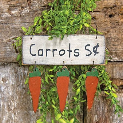 Distressed Wooden Carrots Hanging Decoration