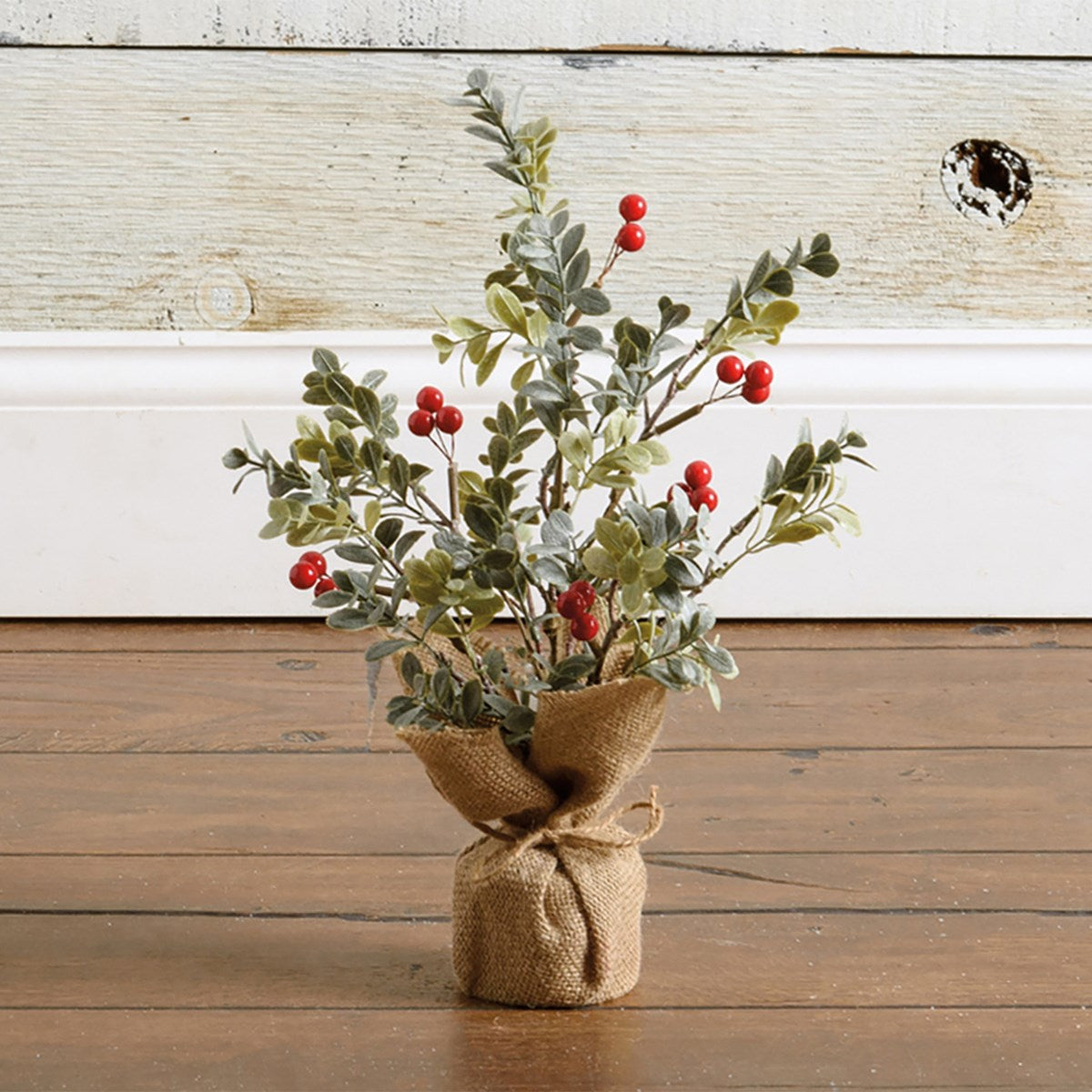 💙 Eucalyptus & Berries 15" Faux Tree With Burlap Base