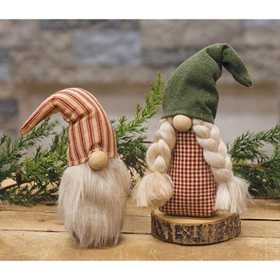 Mr and Mrs Farmhouse Check Gnome Figures