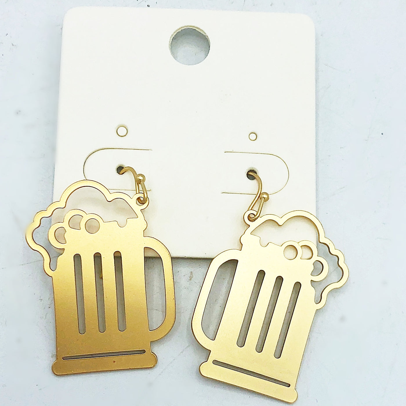 HAPPY BIRTHDAY🎂 💙 Foaming Beer Stein Gold Tone Cut Out Dangle Earrings