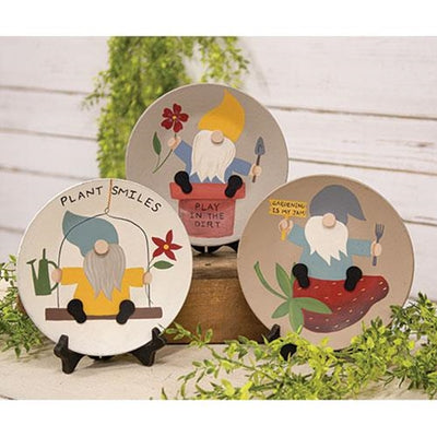Set of 3 Gardening Gnome Decorative Plates