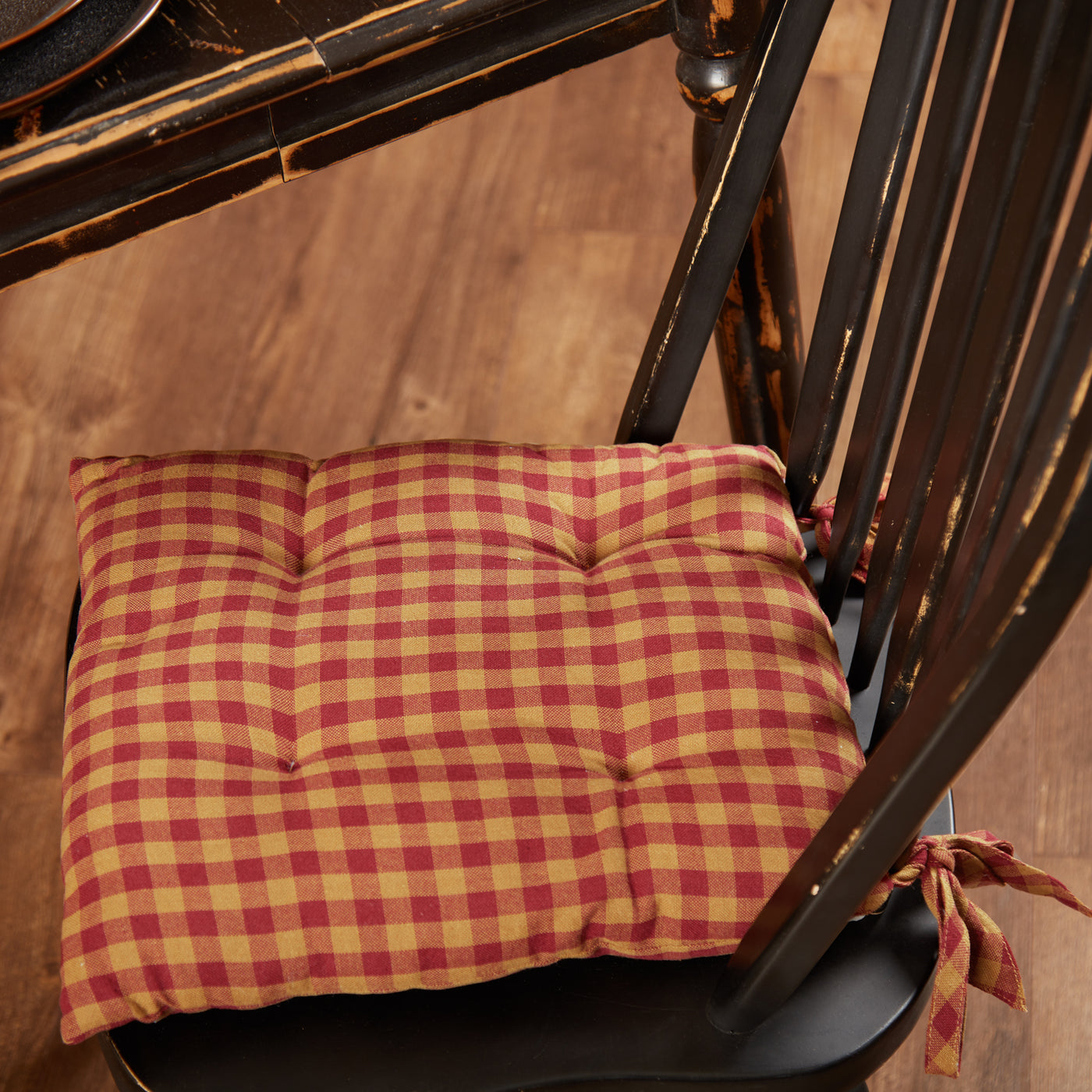 Burgundy And Tan Check Chair Pad With Tie Ons