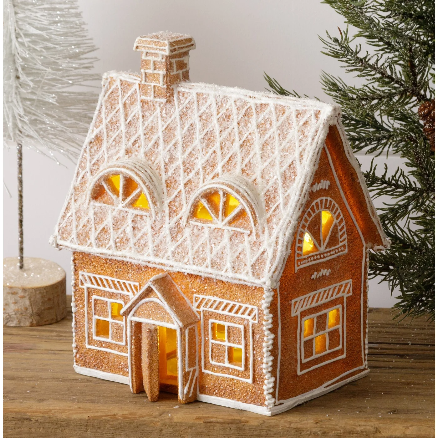 Lighted Gingerbread House With Open Door 9" H