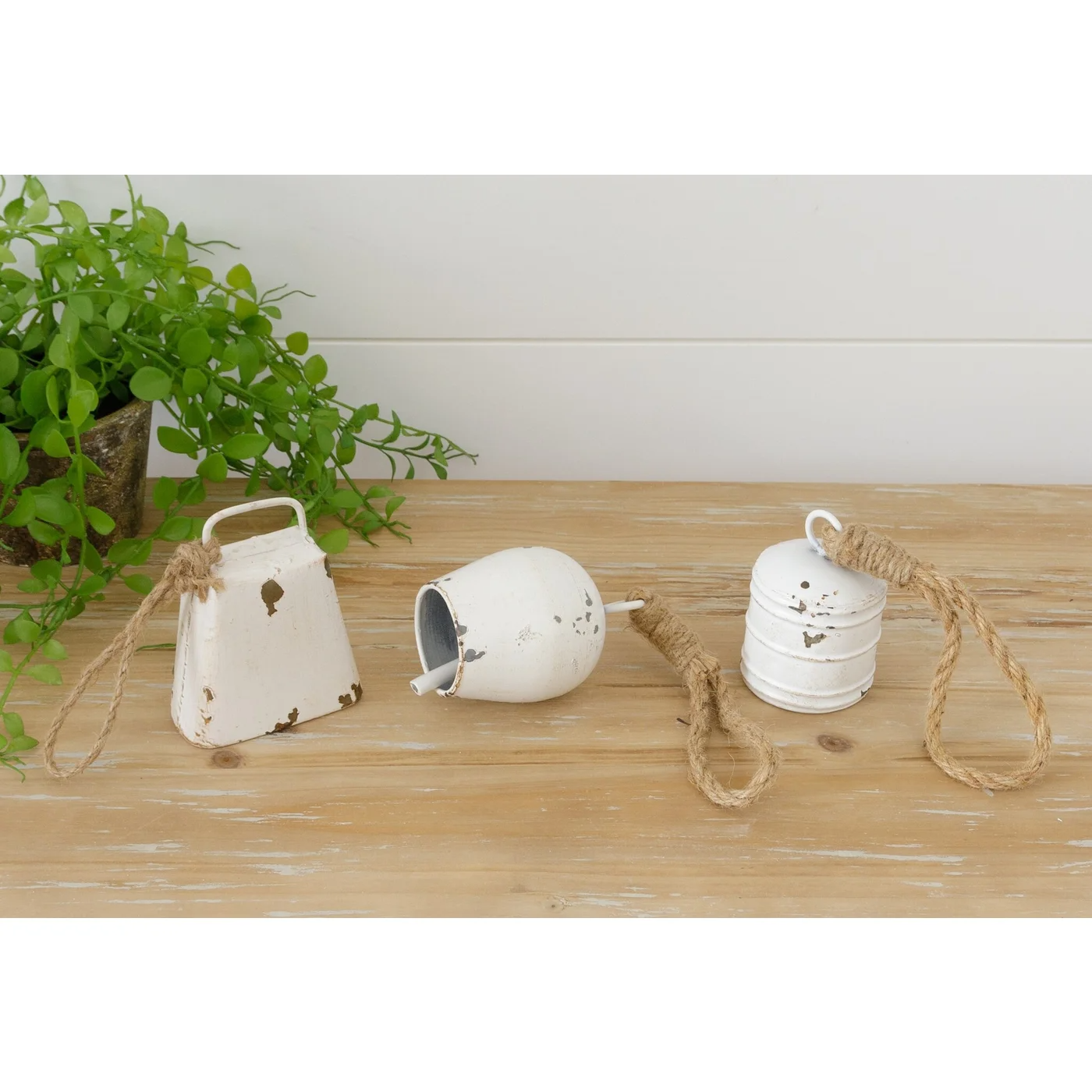 💙 Set of 3 Distressed White Cow Bells