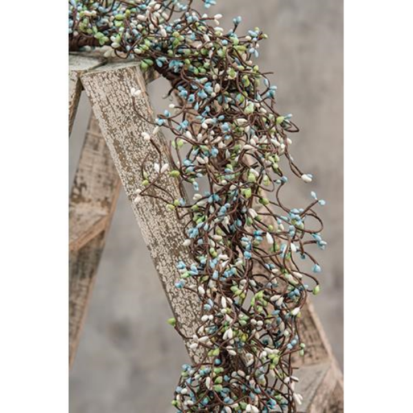 Seabreeze Pip Berries 4 ft Faux Garland