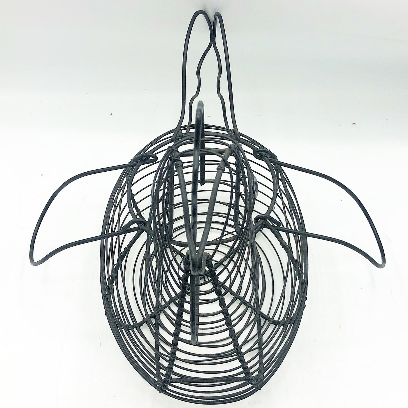 💙 Farmhouse Chicken Shaped Black Wire Basket