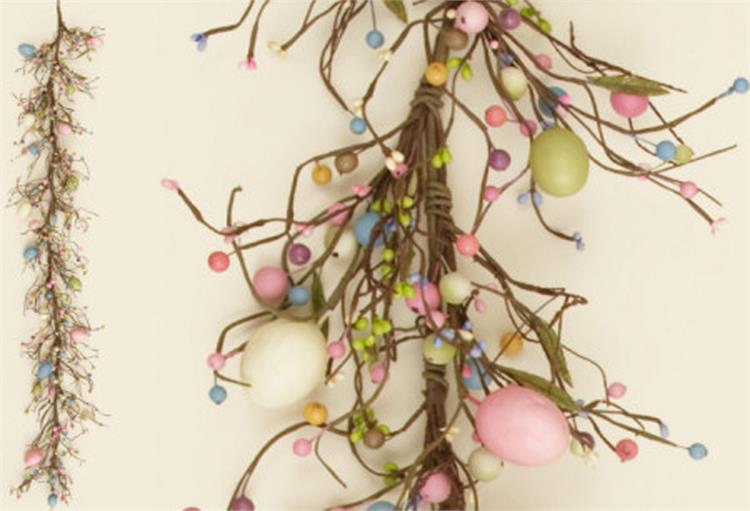 Spring Eggs and Berries 66" Garland