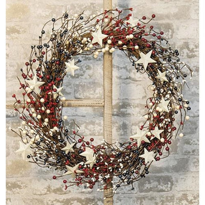 💙 Americana Berry 22" Wreath with Metal Stars