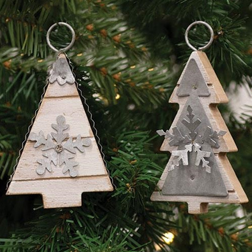 🎄💙 Set of 2 Galvanized Metal & Wood Tree Shaped Ornaments