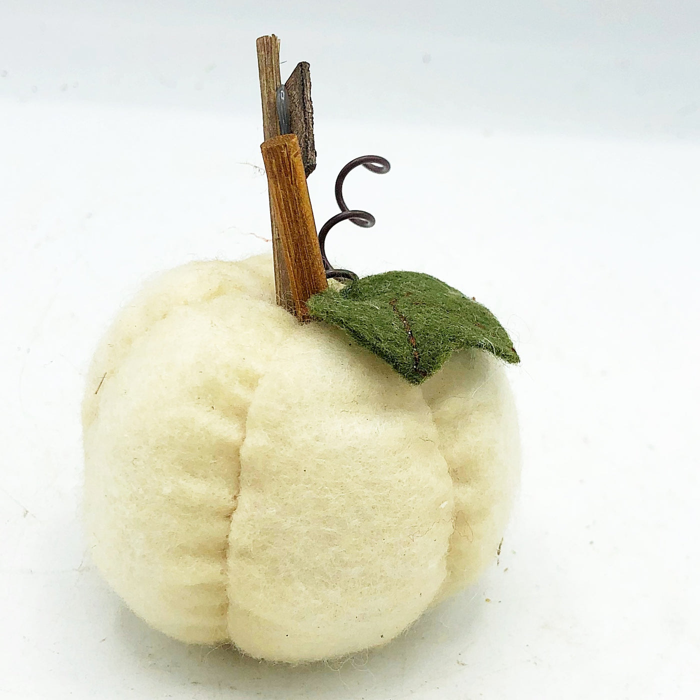 💙 Mini Gather White Felt Pumpkin 2.5"