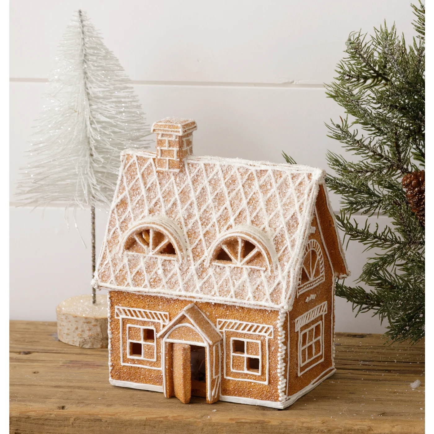 Lighted Gingerbread House With Open Door 9" H
