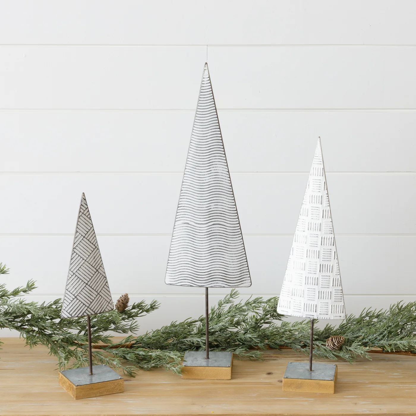 Set of 3 Abstract Metal Rustic Christmas Trees